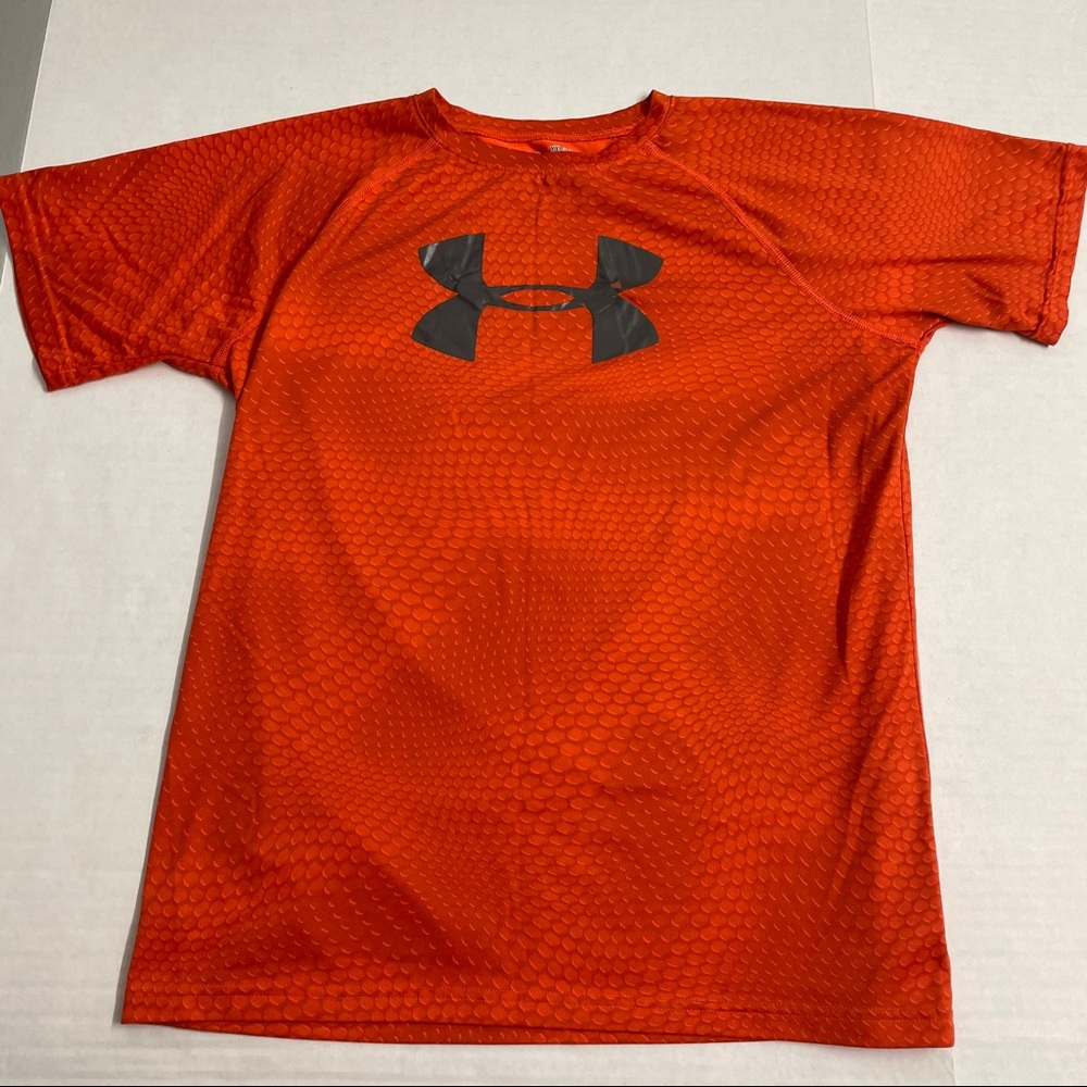 Orange gray under armour youth XL heat gear tshirt